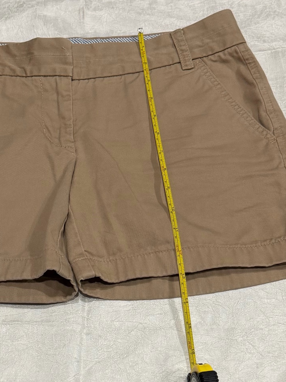 J.Crew Chino Shorts Size 2 Khaki Tan Preppy Coastal Summer Classic - Picture 5 of 6